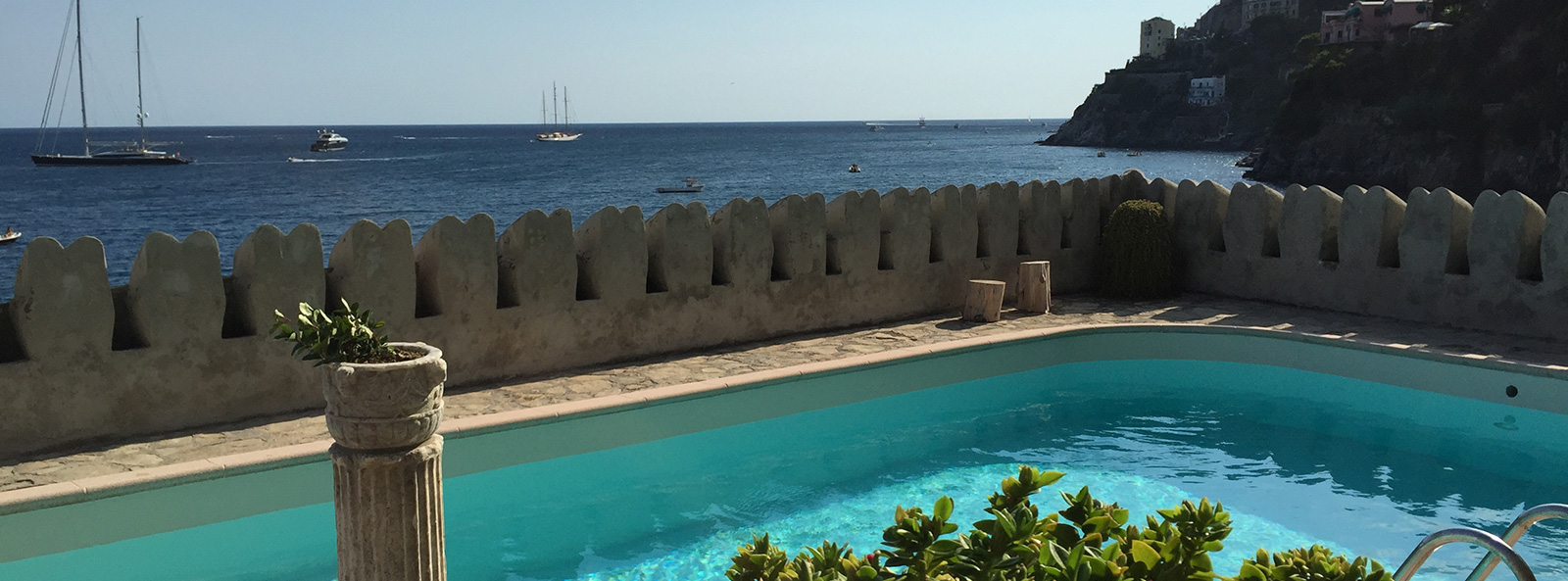 Piscina con vista mozzafiato Villa con piscina all'aperto Ravello